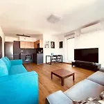 Sag 18Th Floor Beautiful Apartment In Center Free Wifi