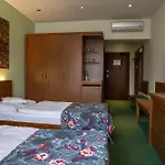 Hotel Max Inn