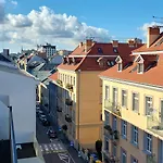 Near Bus Station Apartment With The Self-Check-In
