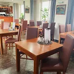 Hotel 21