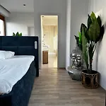 Luxury Penthouse At The Historical Centre With Free Parking