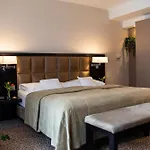 Hotel Avance