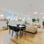 Family Hub In Centre