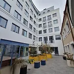 7Thheaven Centre Suite Free Parking In The Building