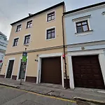 7Thheaven Centre Suite Free Parking In The Building