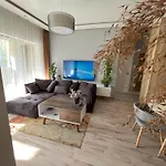 Cozy Apartment