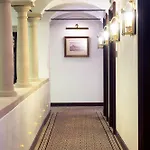 Arcadia Boutique Hotel