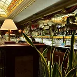 Film Hotel
