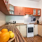 Urbanelegance Escape, Top Location, Private Parking