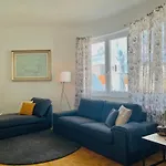 Blue Church Views - Central, Quiet, Bright - 4Th Floor Corner Apartment 125M2