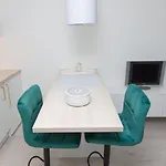 Apartment In The Center Of Bratislava Kosicka 52