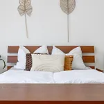 Matteo - Modern Appartment With Free Parking