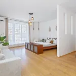 Matteo - Modern Appartment With Free Parking