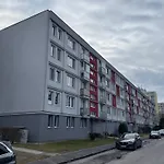Cozy Self Check-In Apartment In Vibrant Ruzinov Area, Komarnicka 42, Bratislava