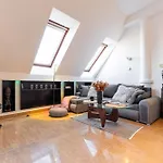 Royal City Vista Apartment, Free Parking