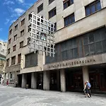 Revon Art-Deco Apartment Laurinska