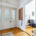 Historic Charm Apartment In Bratislava