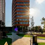 19Th Floor Apartment Free Parking & View