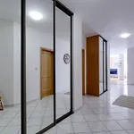 3Min2Centre - 2 Bedroom Garage, View