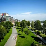 Apartman V Eurovea S Uzasnym Vyhladom Na Dunaj