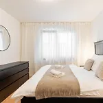 Bnb Old Town Oasis 3