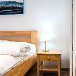 Mickiewiczova Apartment Free Parking By Veronika & Jano