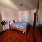Big Huge Apartment Center 84M Nivy