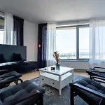 Skypark Cozy Apartment By Verve Home
