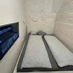 Bratislava Centrum - Moderny Komfortny Apartman