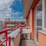 Wonderful Apartment Near City Center