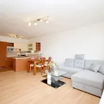 Modern Flat, Balcony, Garage