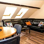 Grand Central Apartment