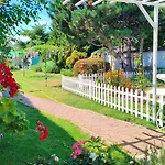 Cozy Room With Garden In Bratislava