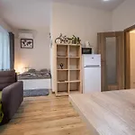 Sancova Street Suite