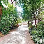 Bnb Old Town Gateway Apartment