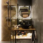 Leo Apartment Free Parking - President Palace