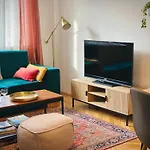Boho Apartment In Old Town