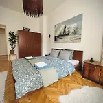 Boho Apartment In Old Town