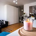No1 Business Smart Studio