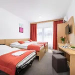 Hotel Plus