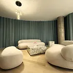 Eurovea Tower II Beige