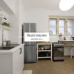 Stylish Historical Apartment + Backyard