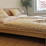 Two Room Apartment Bratislava Check In -A