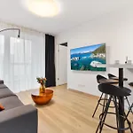 Lam Urban Residence - Balcony