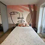 Fiaor Apartment, 1-2 Guests, Free Parking & Wifi, 7 Km Downtown, Bratislava