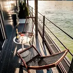 Botel - Dunajsky Pivovar