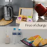 Air Conditioned Apartment 5 Min To Railway Station - Old Town