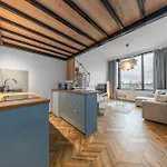 Apollo Luxe, Near Downtown, Private Parking
