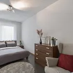 City Connect Apartment
