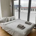 Modern Rooftop Studio - Terrace, Coffee, Wifi
